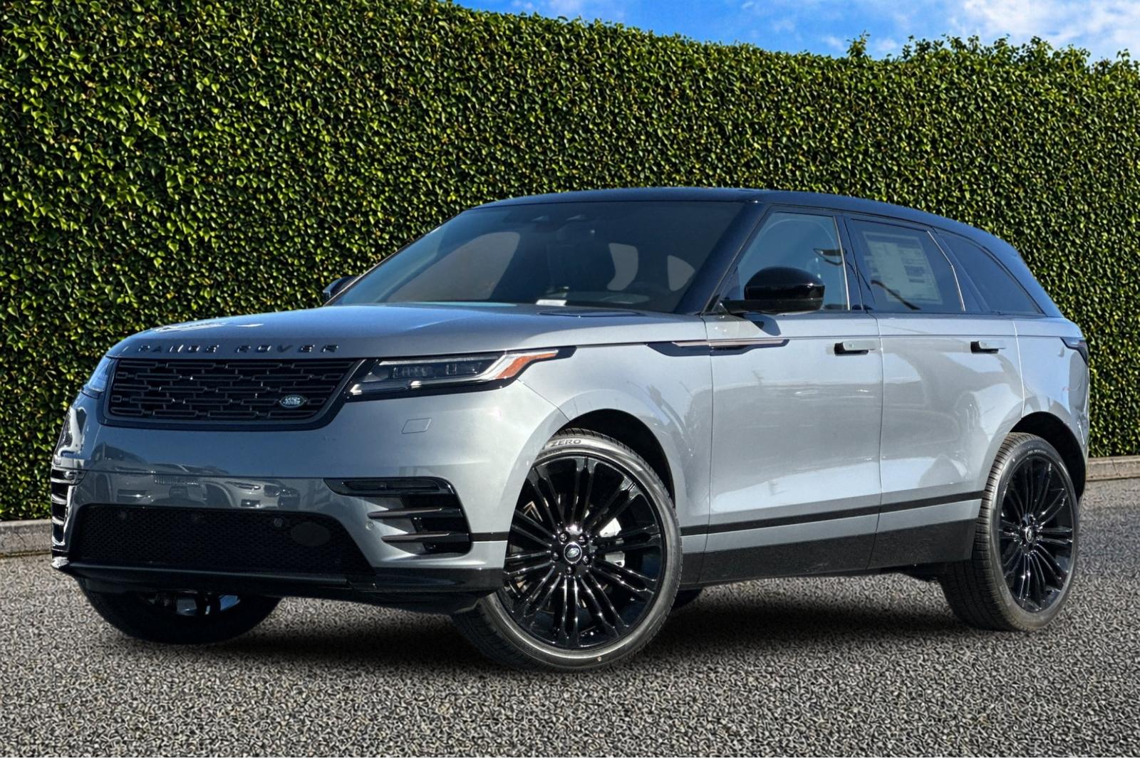 2024 Land Rover Range Rover Velar P400 Dynamic HSE's photo