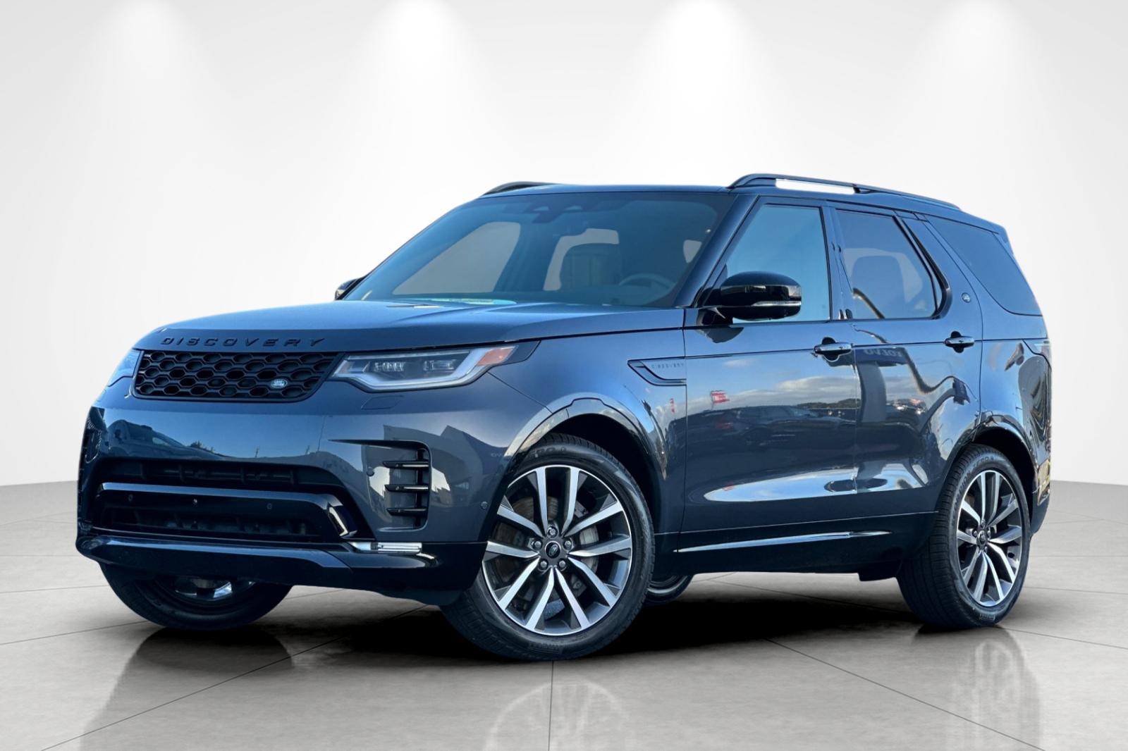 2025 Land Rover Discovery Dynamic SE