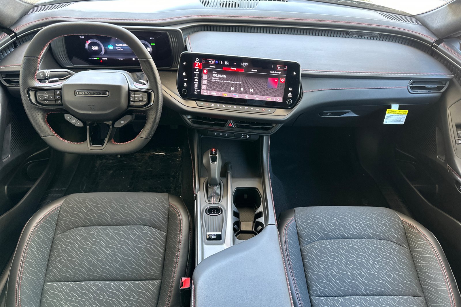 2025 Dodge Charger Daytona R/T - Photo 12