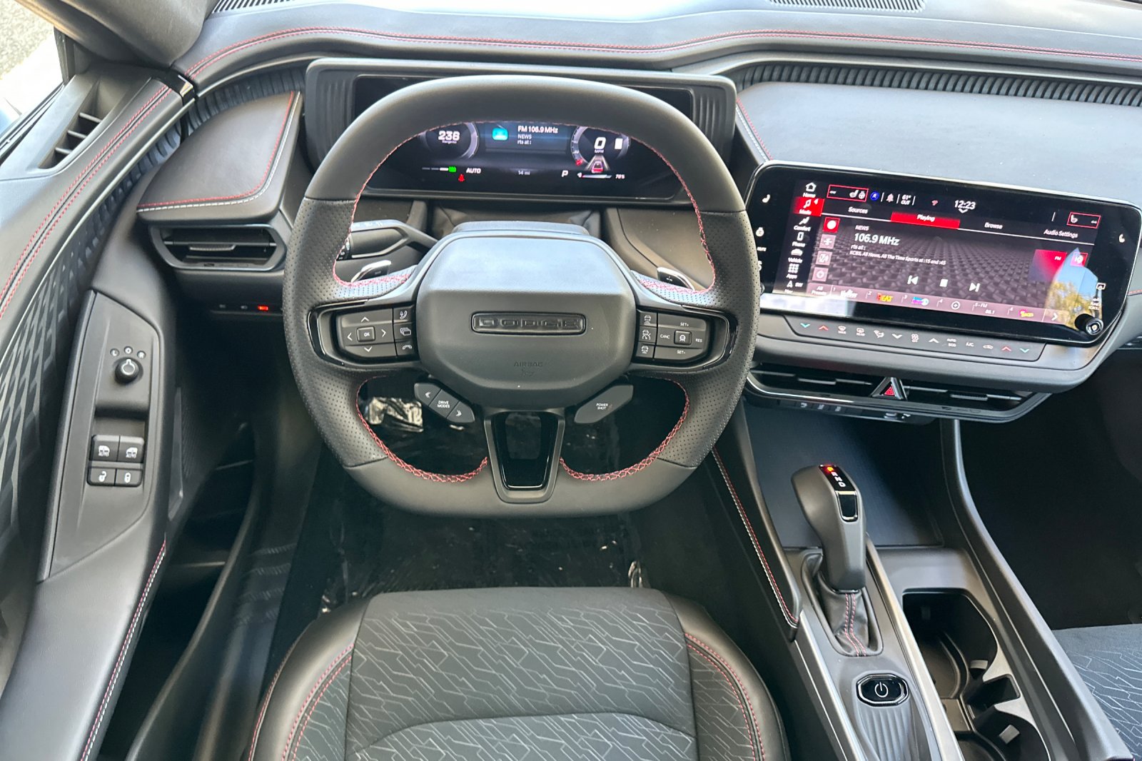 2025 Dodge Charger Daytona R/T - Photo 13