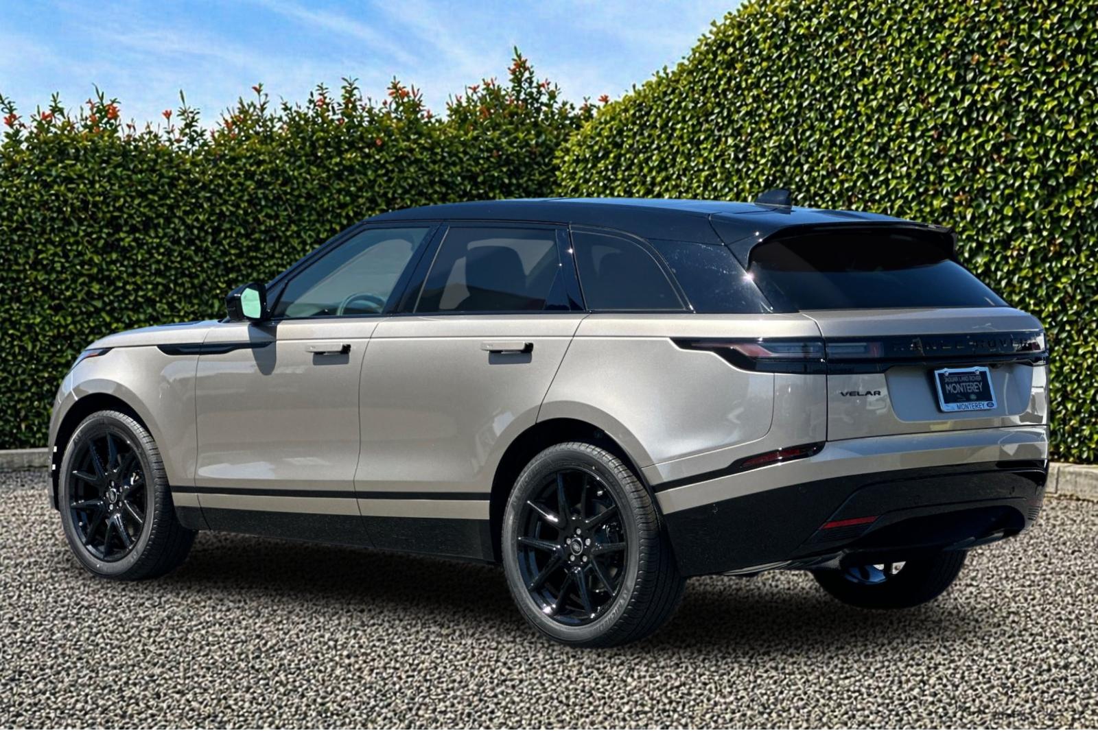 2026 Land Rover Range Rover Velar Dynamic SE - Photo 4