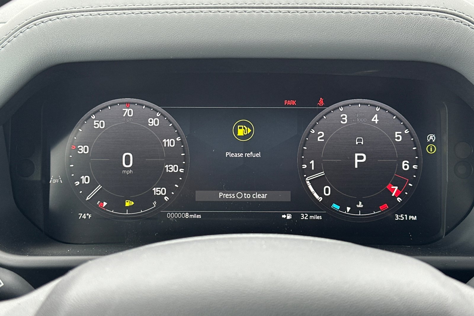 2025 Land Rover Defender S - Photo 25