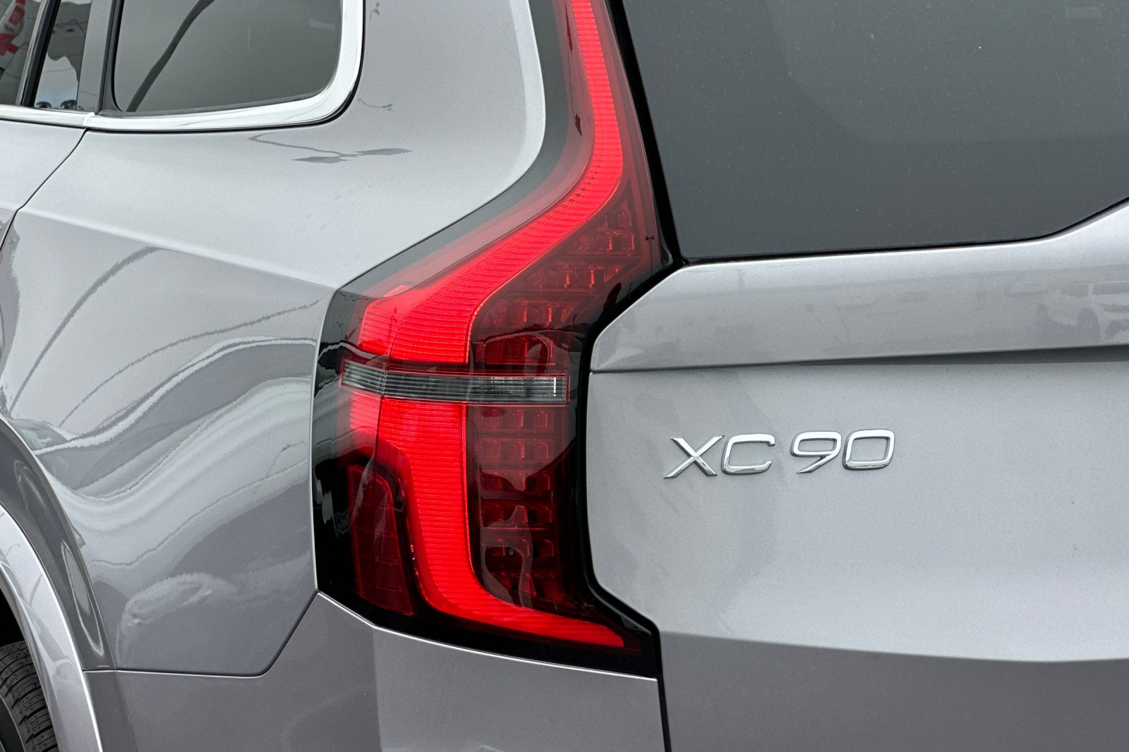 2026 Volvo XC90 Plus - Photo 25