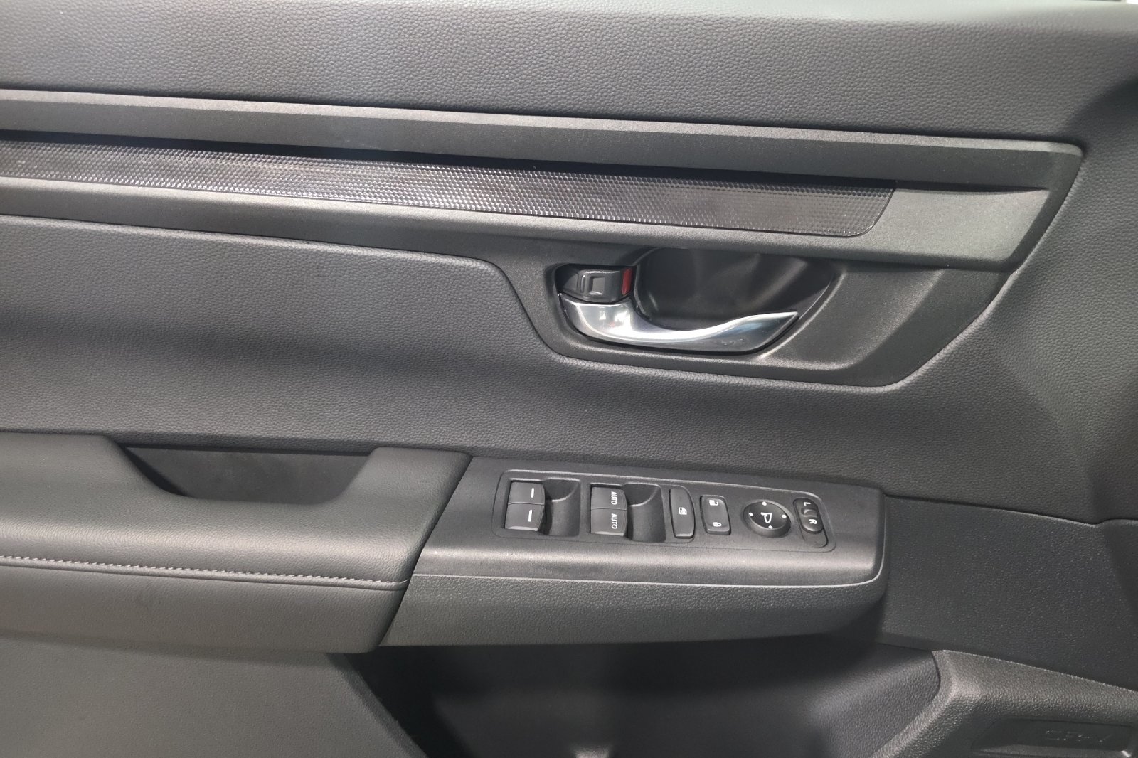 2026 Honda CR-V EX - Photo 11