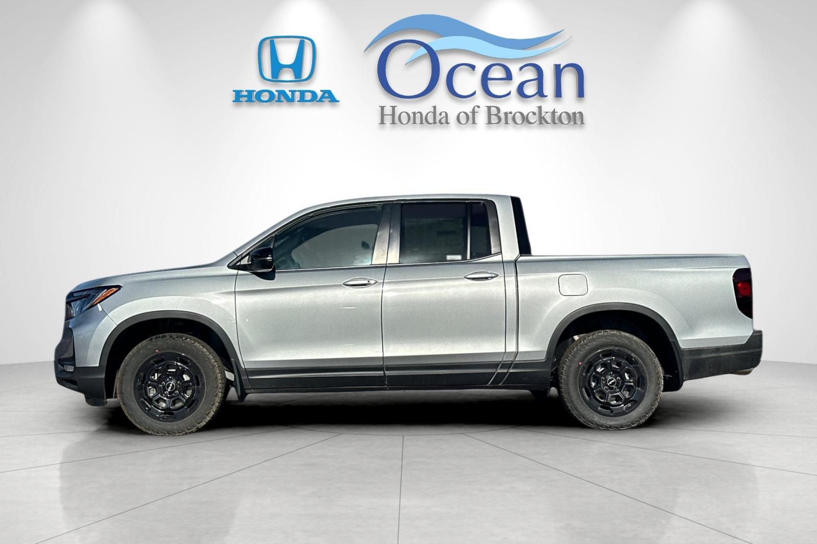 New 2025 Platinum White Pearl Honda TrailSport+ image 2
