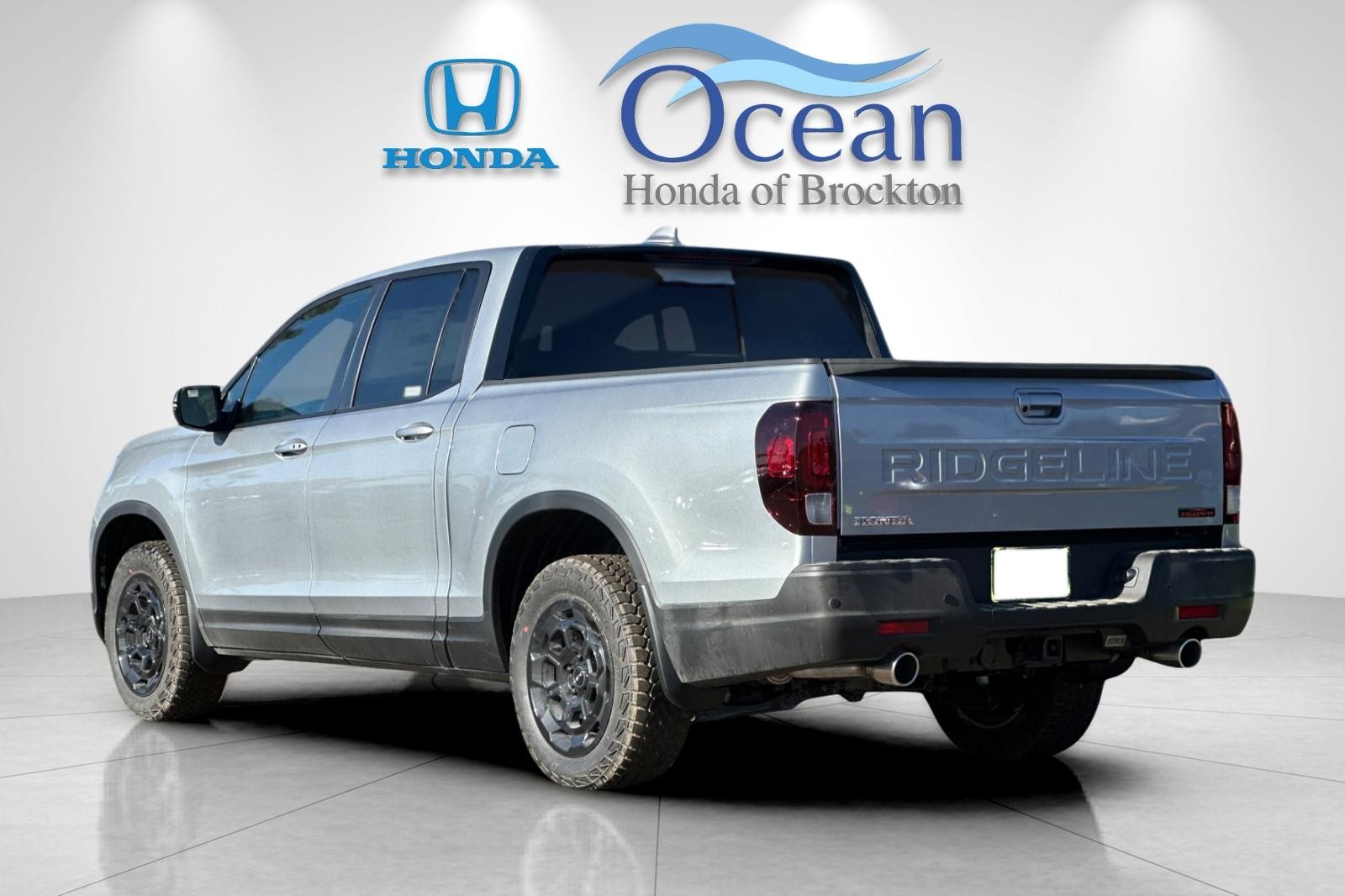 New 2025 Platinum White Pearl Honda TrailSport+ image 3