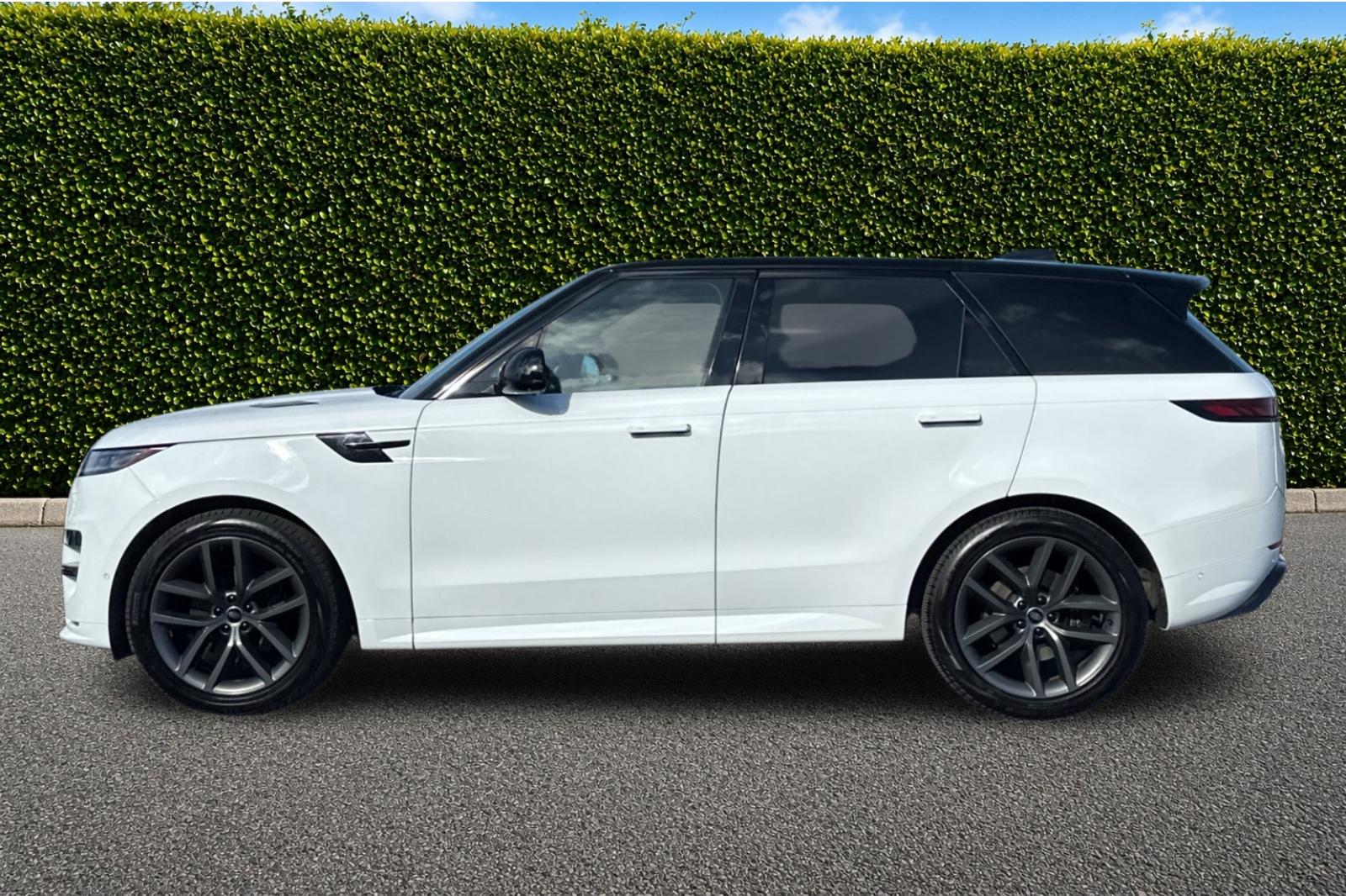 2024 Land Rover Range Rover Sport SE Dynamic - Photo 3