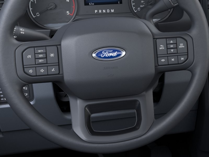 2025 Ford F-450 Super Duty Chassis Cab XLT - Photo 13