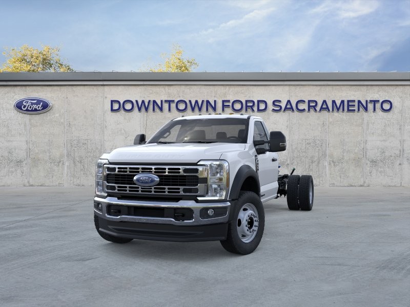 2025 Ford F-450 Super Duty Chassis Cab XLT - Photo 25