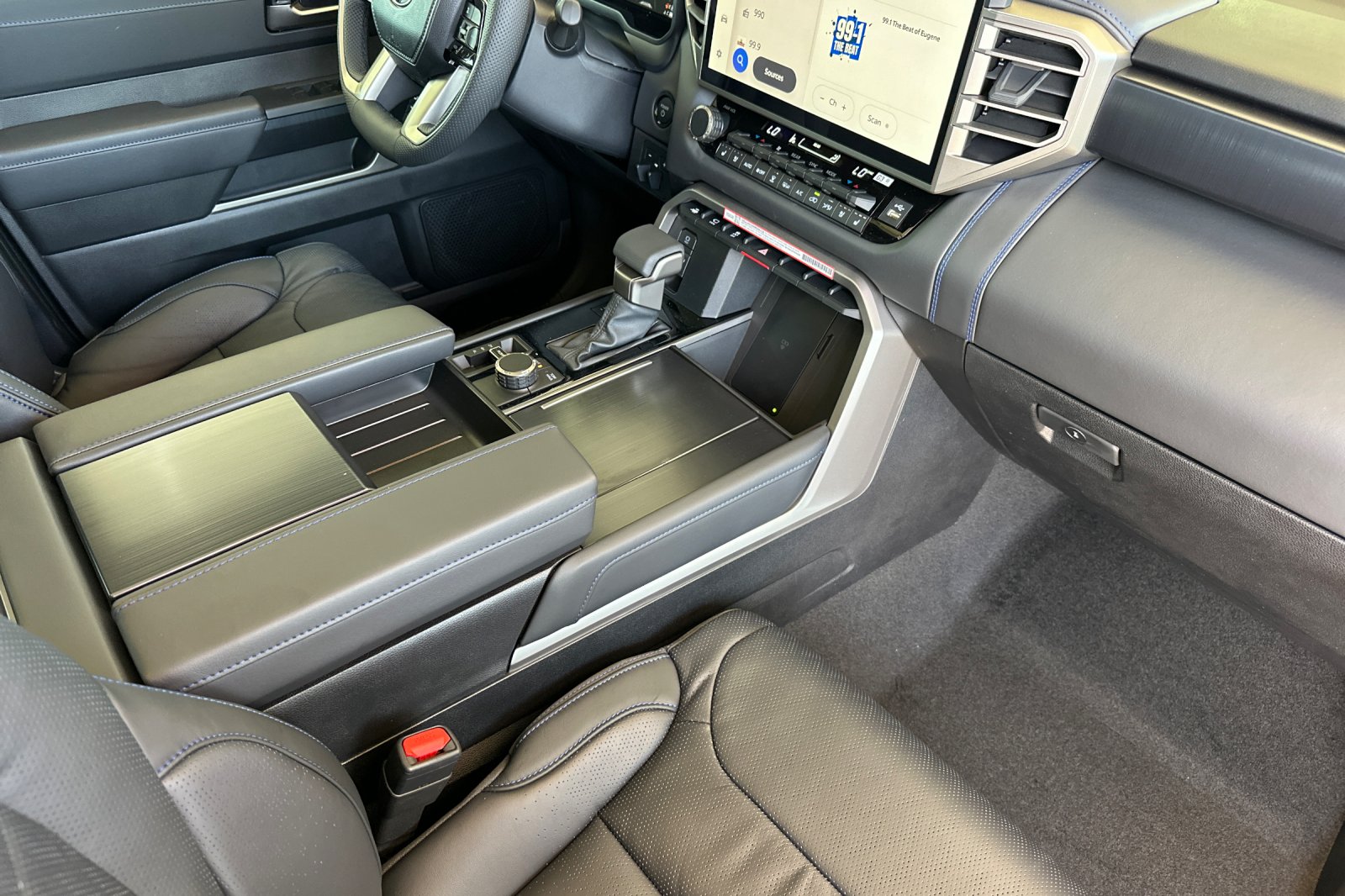 2026 Toyota Sequoia Platinum - Photo 15