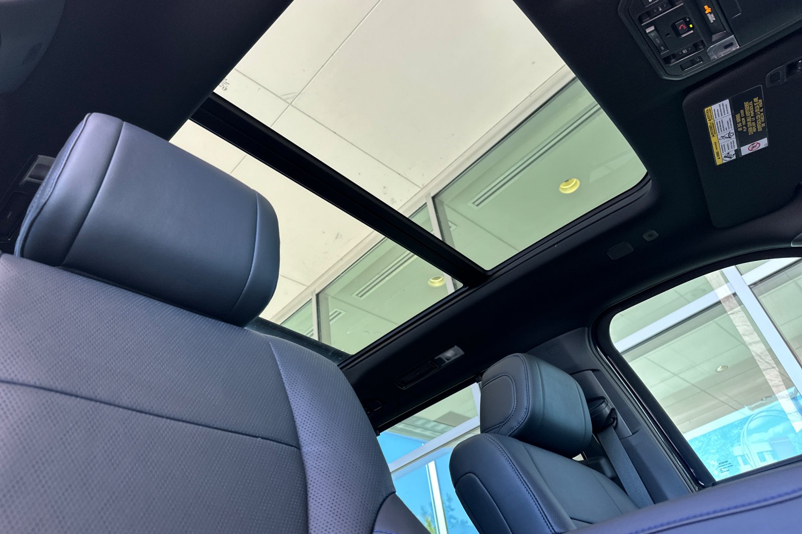 2026 Toyota Sequoia Platinum - Photo 16