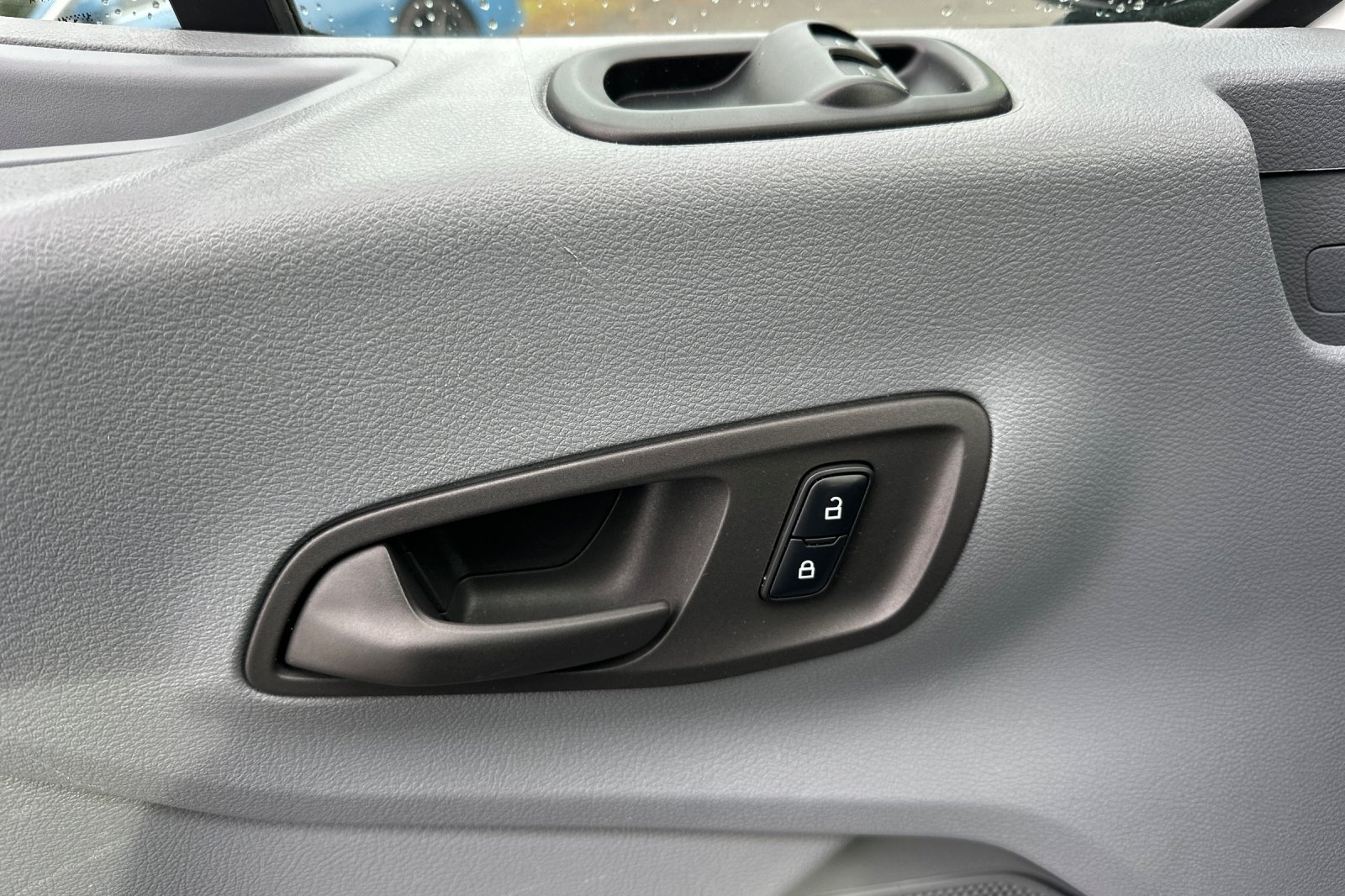 2016 Ford Transit Base - Photo 8