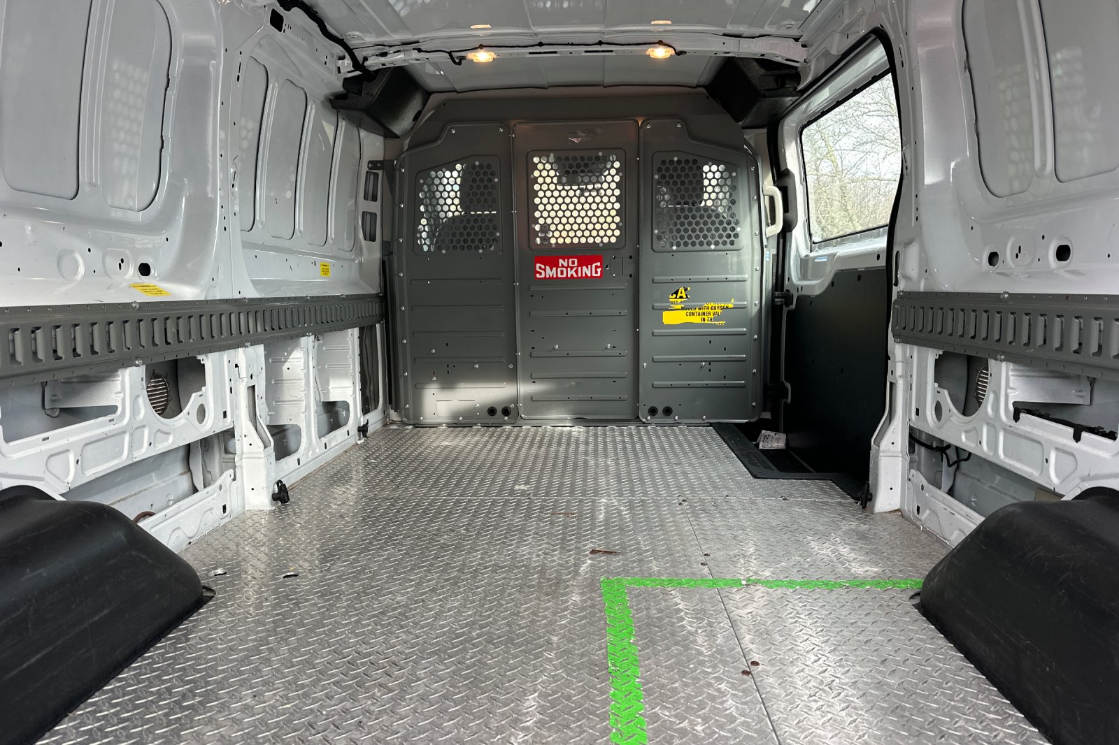 2016 Ford Transit Base - Photo 10