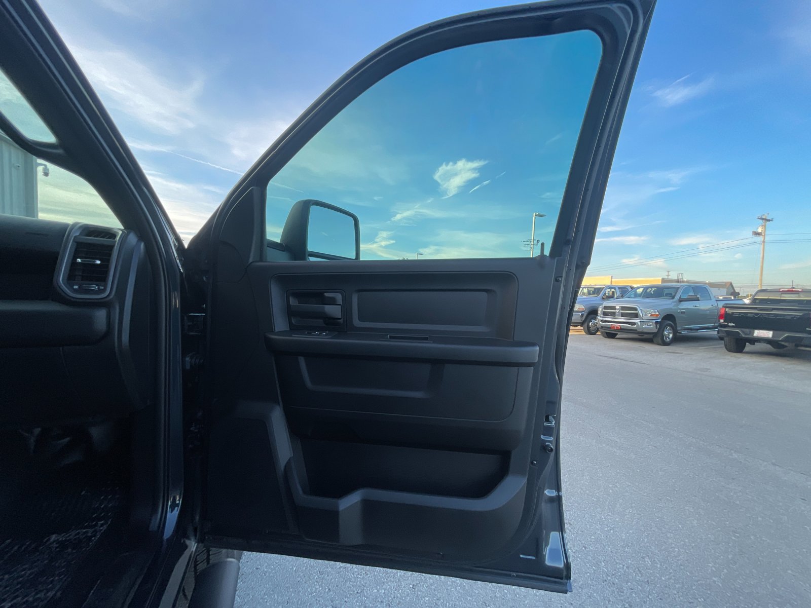 New 2026 Forged Blue Metallic Exterior Paint RAM Tradesman image 18
