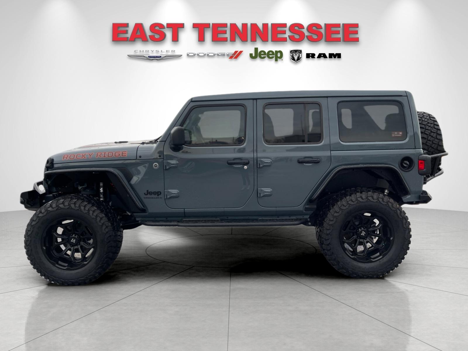 New 2025 Anvil Clear-Coat Exterior Paint Jeep Willys image 6