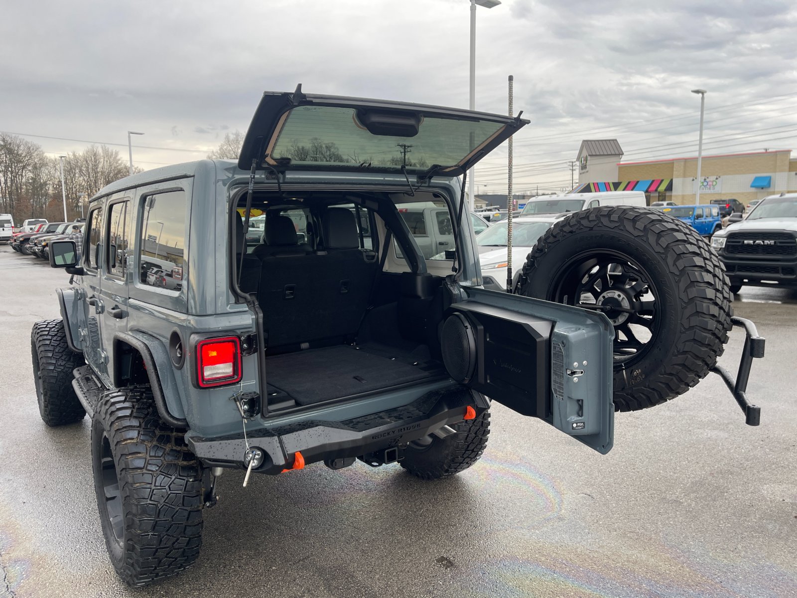 New 2025 Anvil Clear-Coat Exterior Paint Jeep Willys image 16