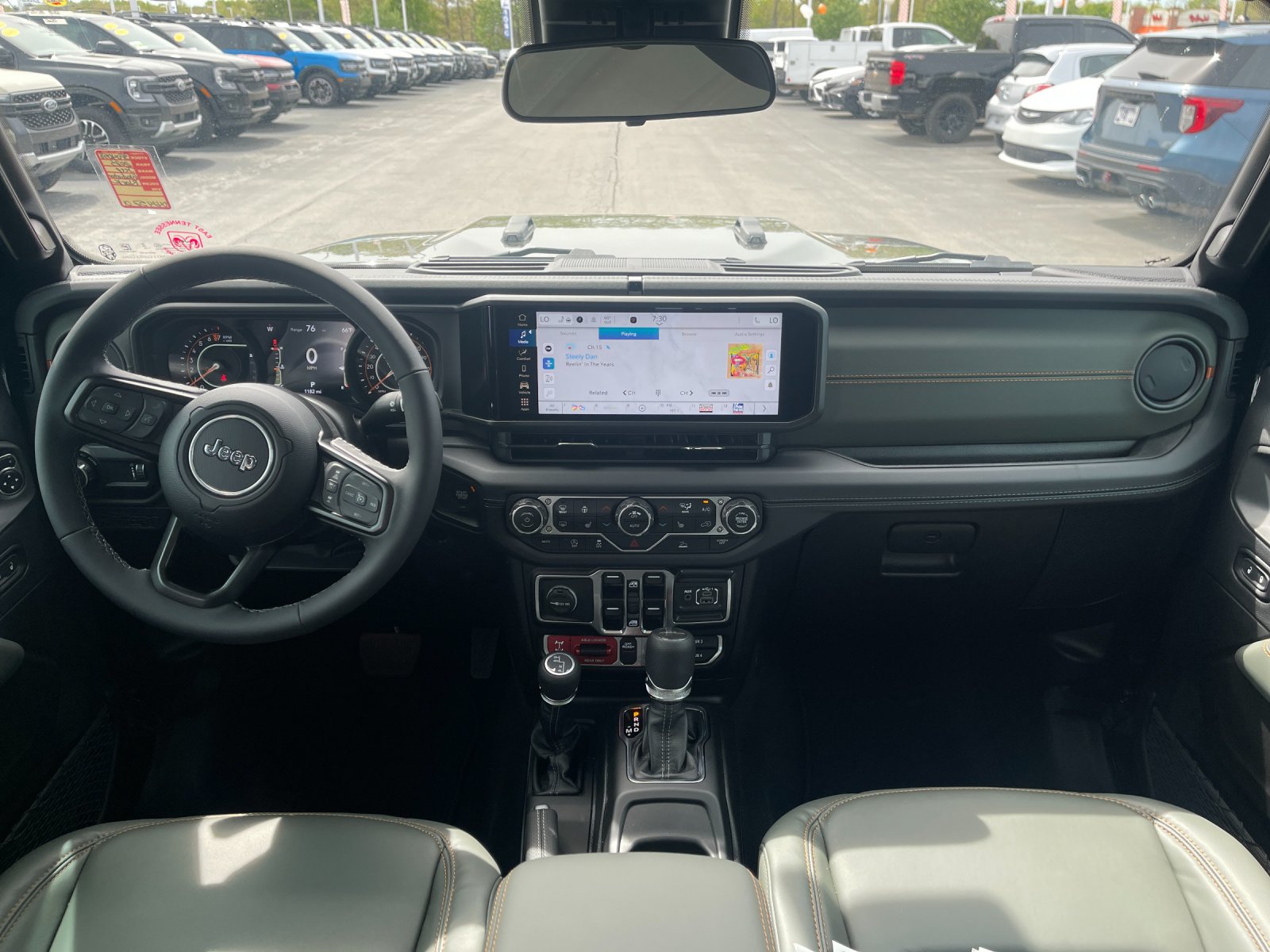 Used 2025 Black Jeep Mojave image 15