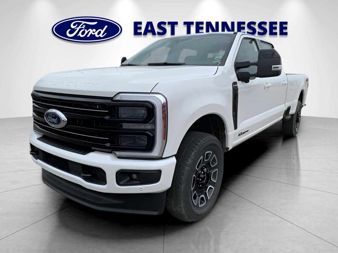 New 2025 Star White Metallic Tri-Coat Ford F-250® Platinum® image 7