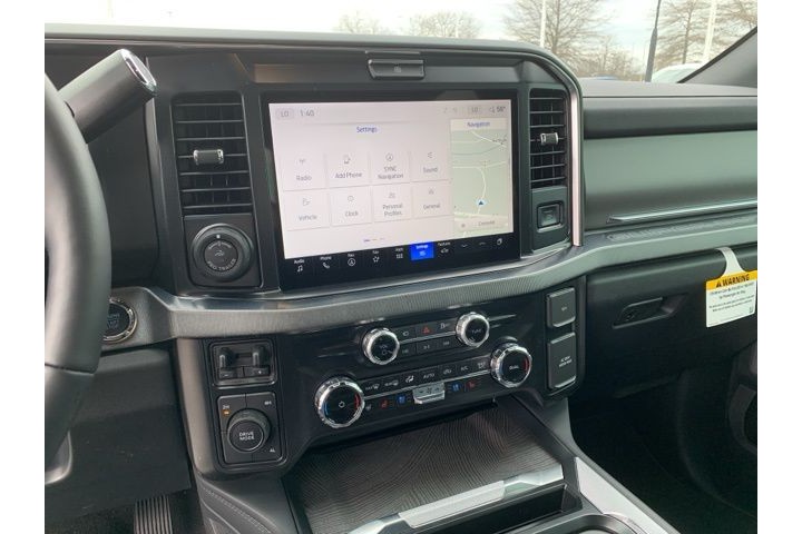 New 2025 Star White Metallic Tri-Coat Ford F-250® Platinum® image 16