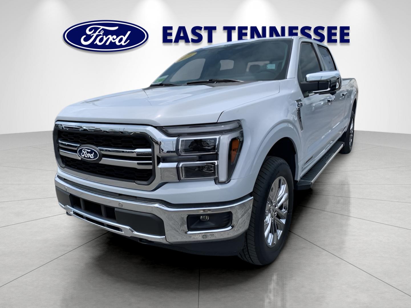 Used 2025 White Ford Lariat image 7