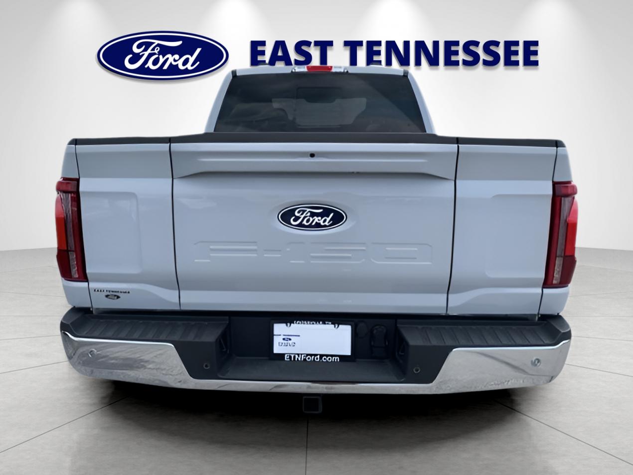 Used 2025 White Ford Lariat image 4