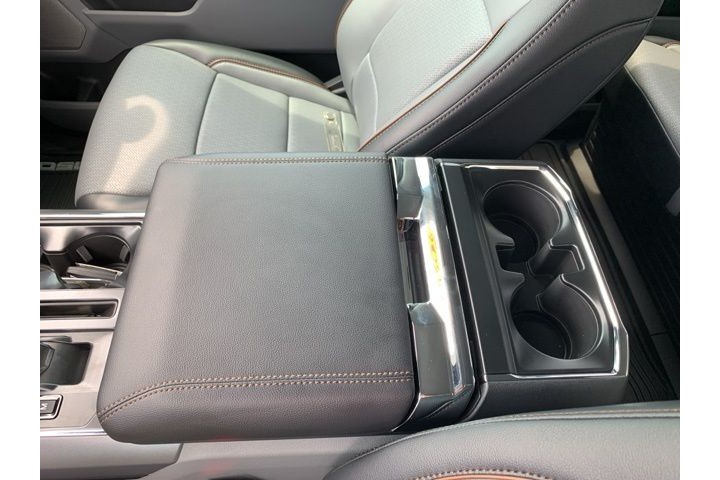 Used 2025 White Ford Lariat image 19