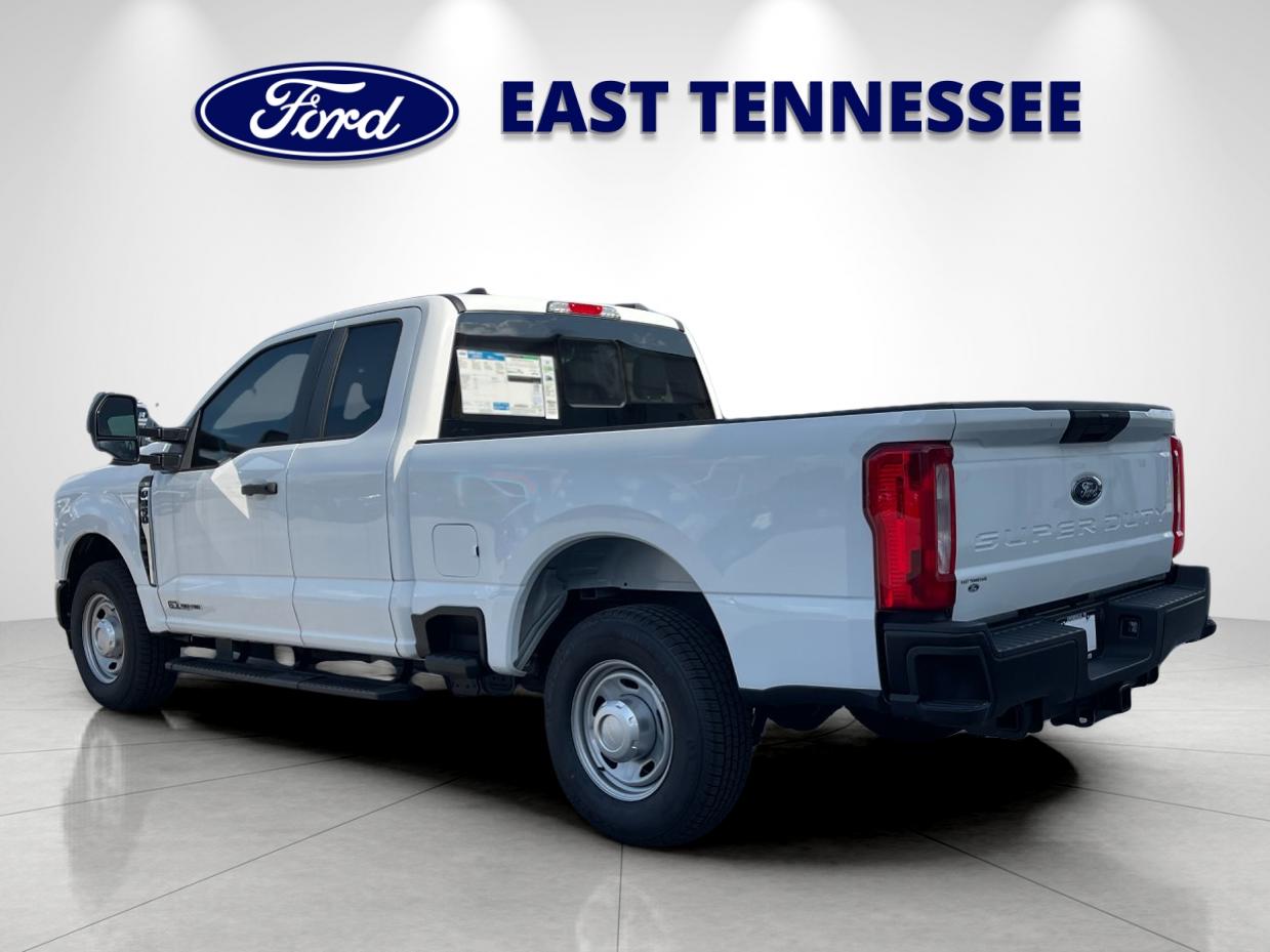 New 2026 White Ford XL image 5