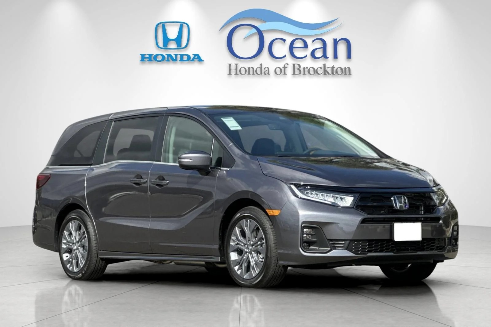 New 2026 Modern Steel Metallic Honda Touring image 7