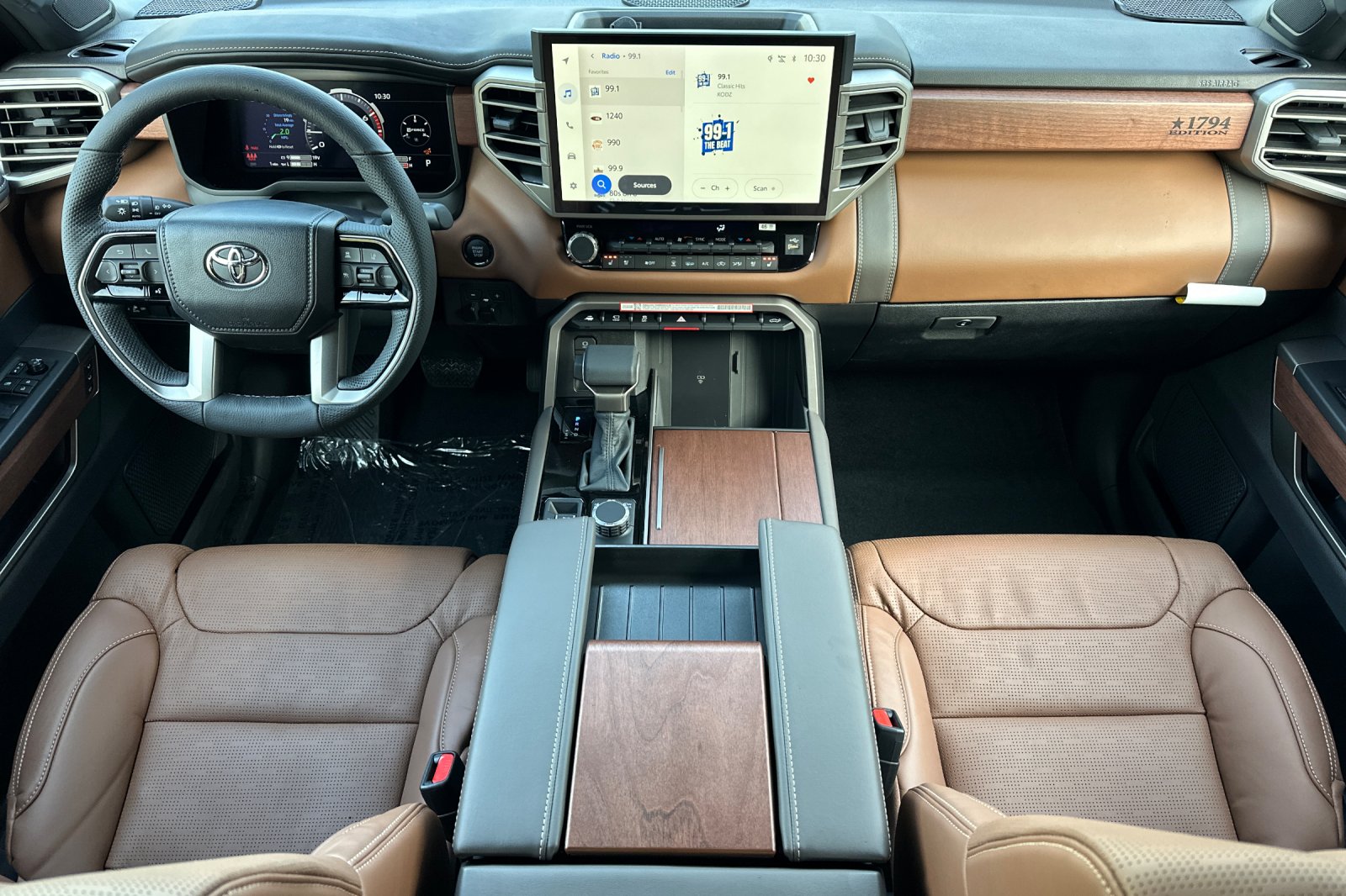 2026 Toyota Tundra 1794 Edition - Photo 11