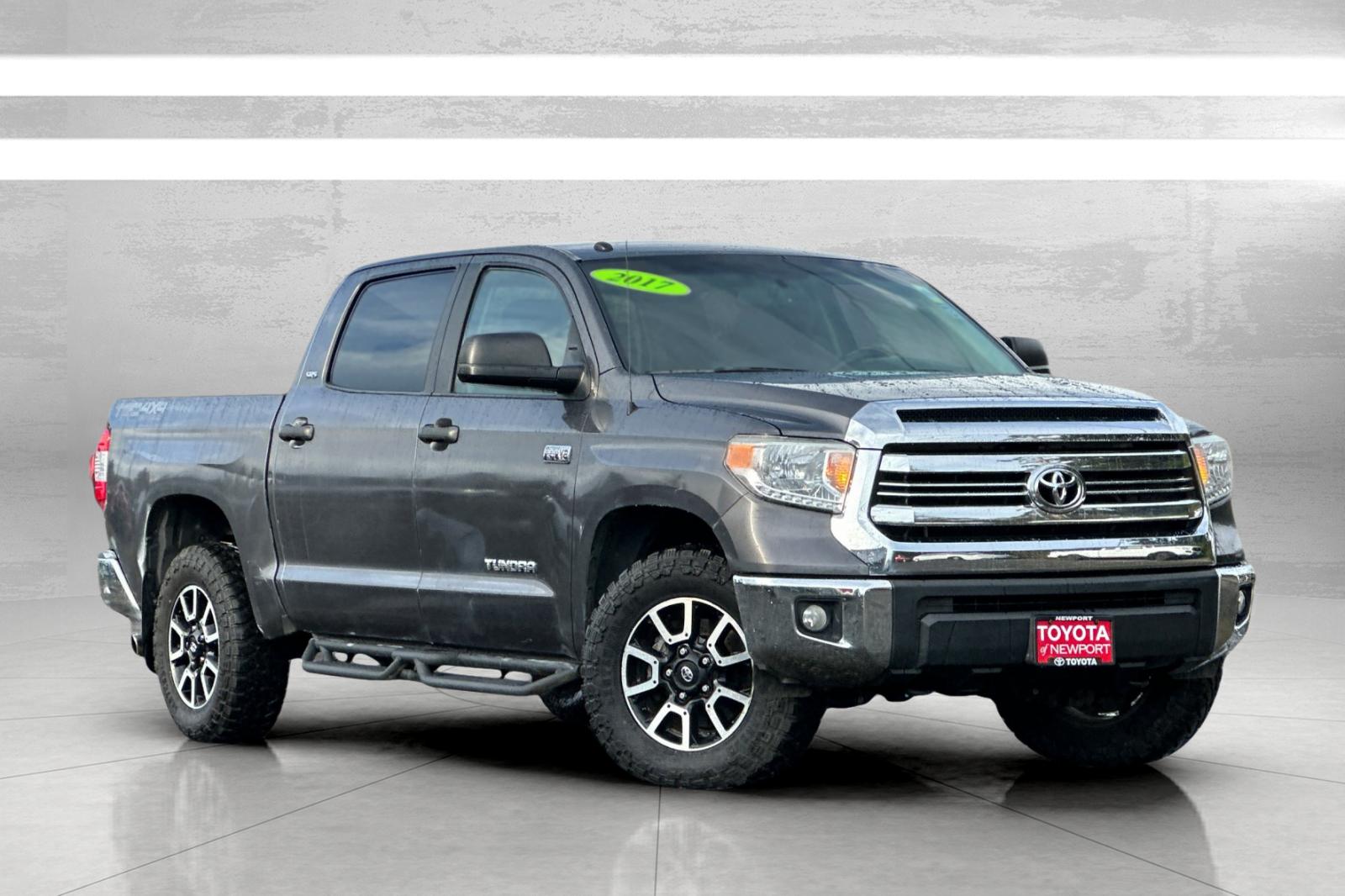 Pre-Owned 2017 Toyota Tundra SR5 4D CrewMax in Albany #T25680A
