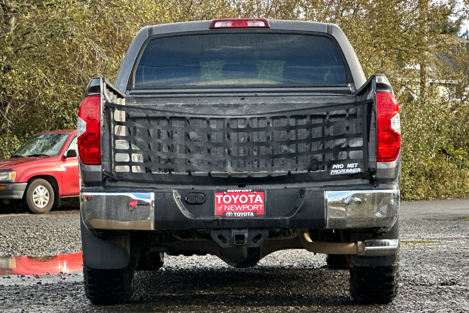 Used 2017 Gray Toyota SR5 image 5
