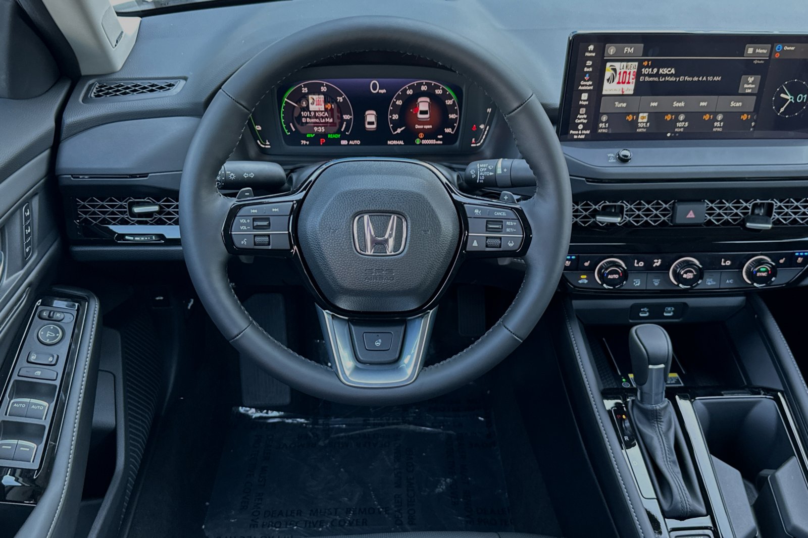 New 2025 Silver Honda Touring image 15