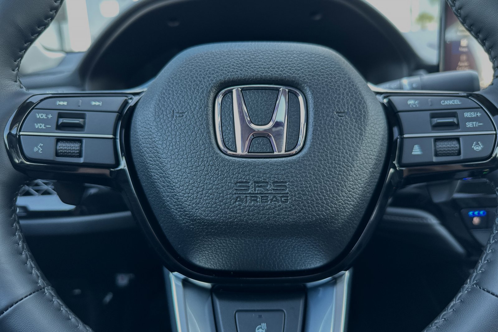 New 2025 Silver Honda Touring image 25