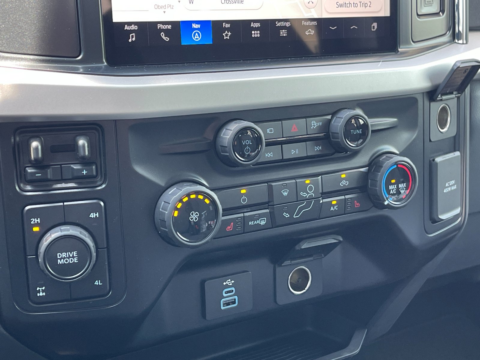 New 2026 Black Ford XLT image 21