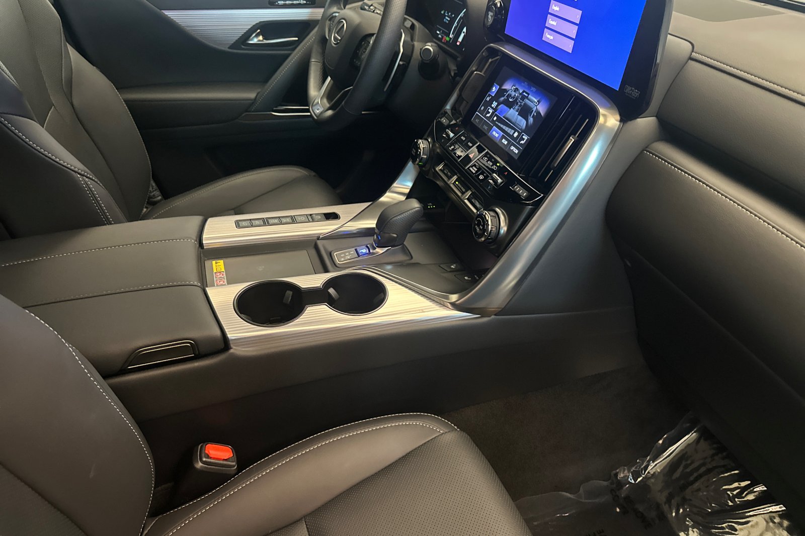 New 2026 Caviar Lexus LX 700h F SPORT HANDLING image 17