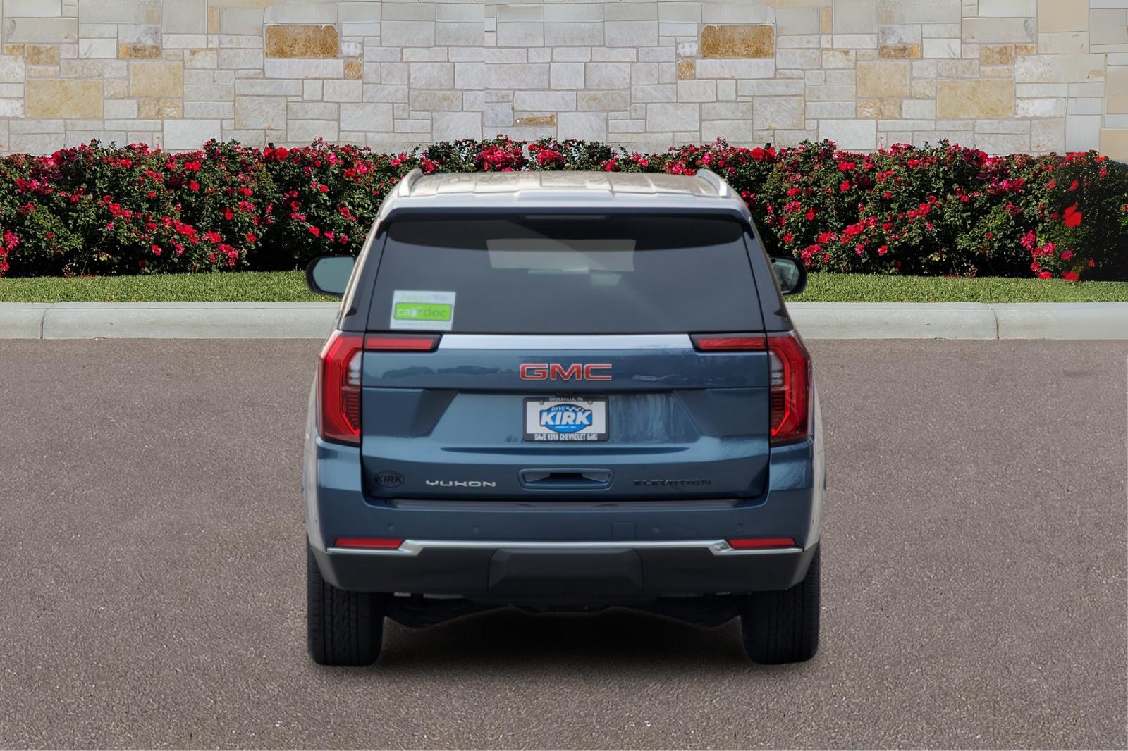 Used 2026  GMC Elevation image 4