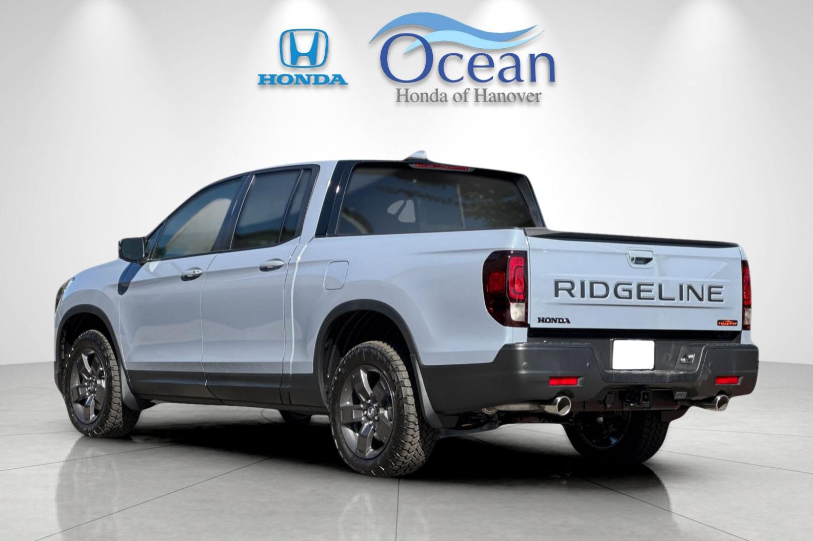 New 2026 Sonic Gray Pearl Honda TrailSport image 3