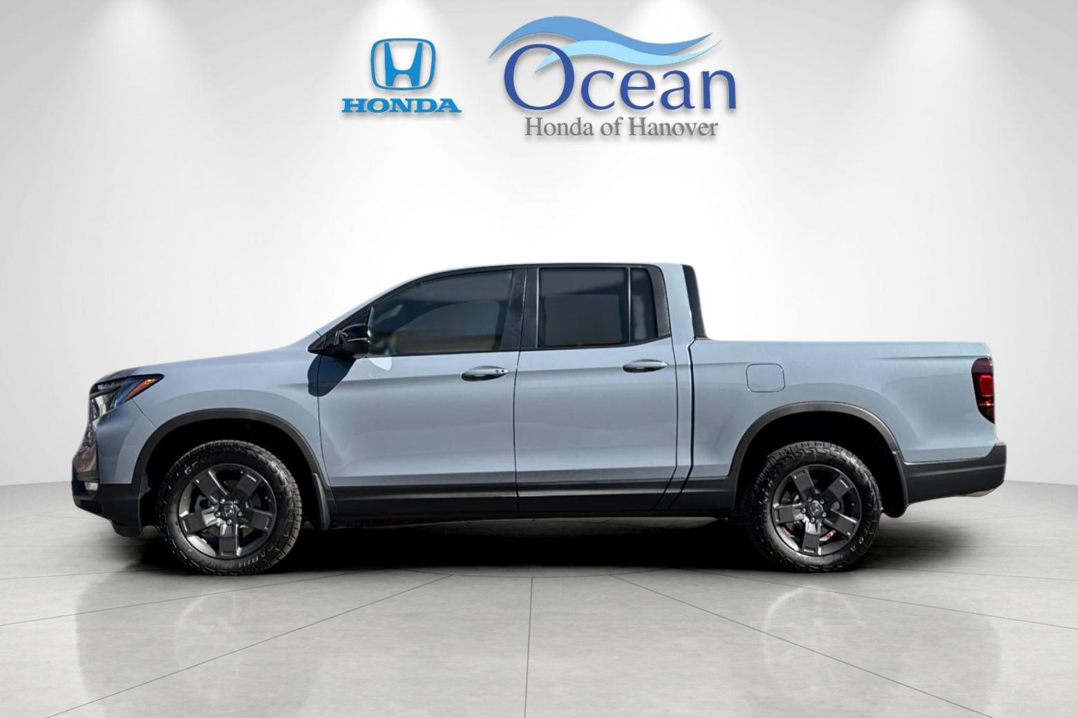 New 2026 Sonic Gray Pearl Honda TrailSport image 2
