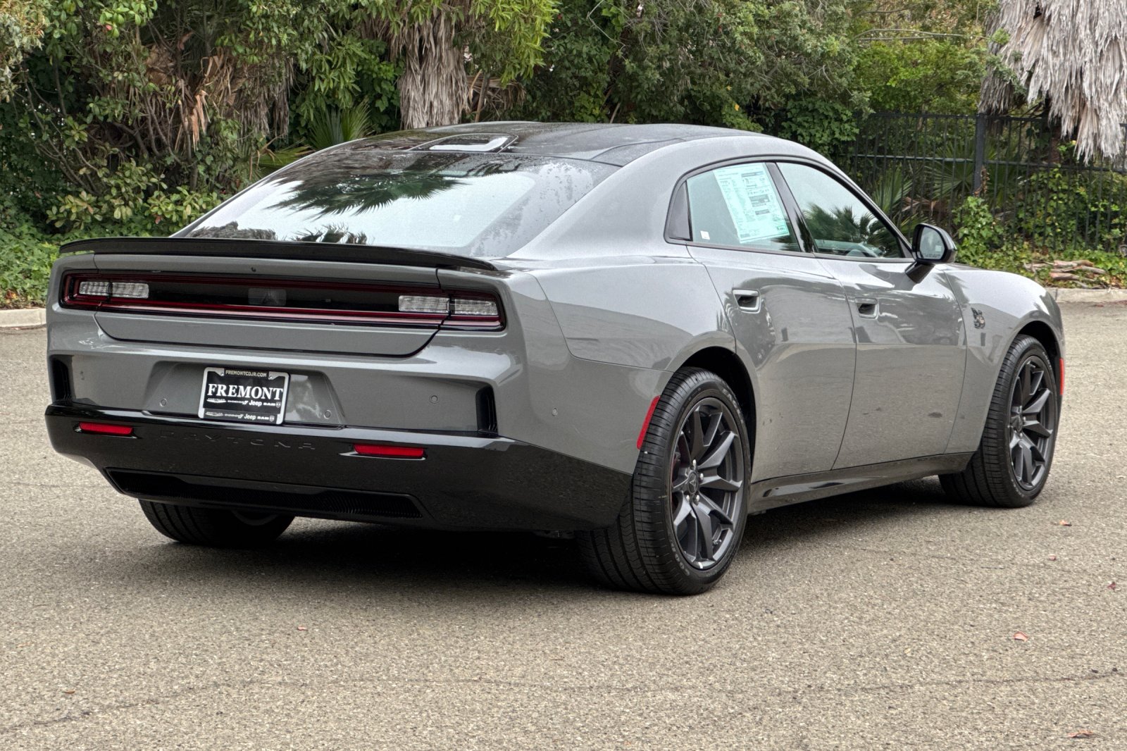 New 2026 Destroyer Gray Exterior Paint Dodge R/T Scat Pack image 3