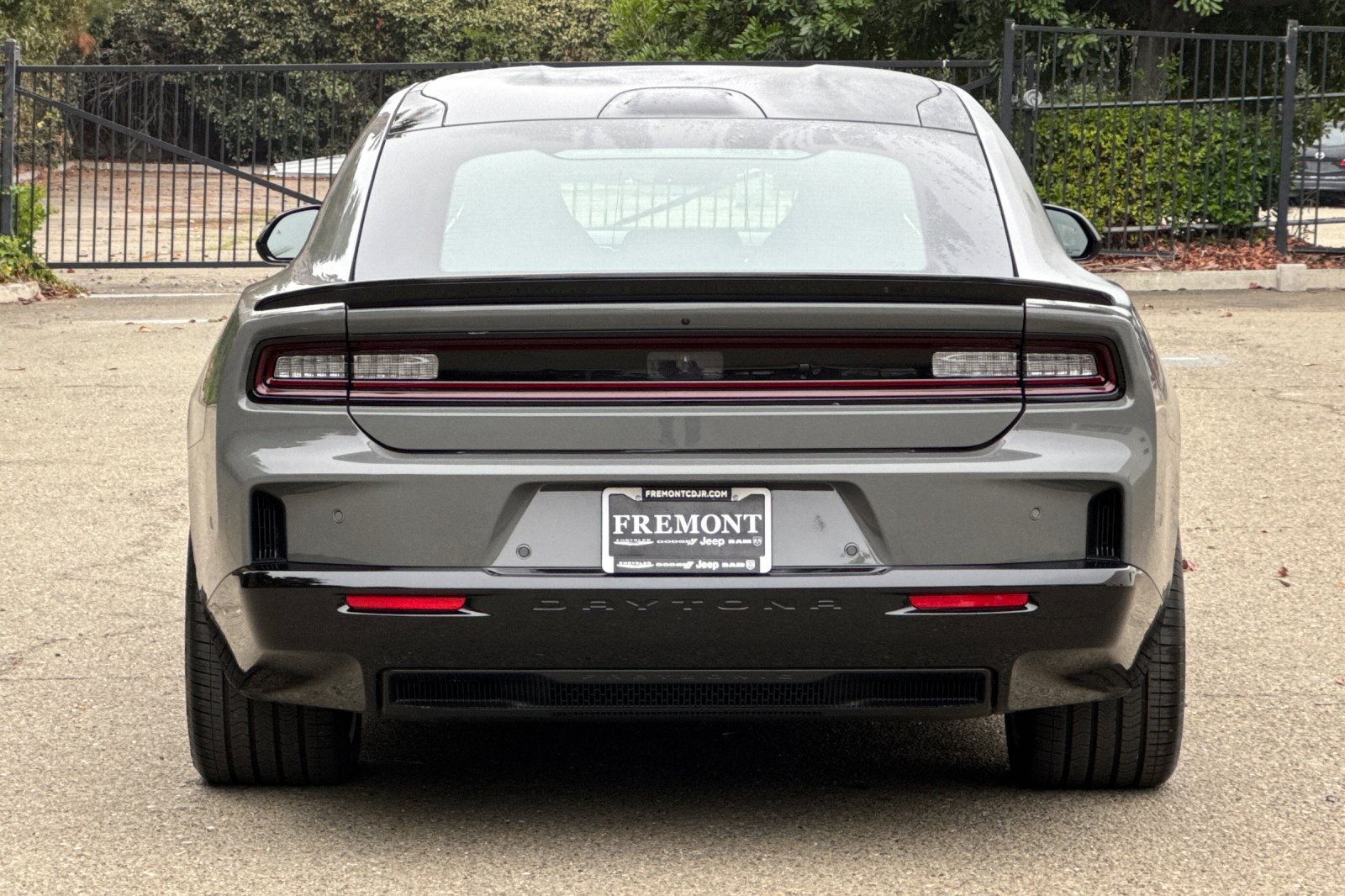 New 2026 Destroyer Gray Exterior Paint Dodge R/T Scat Pack image 4