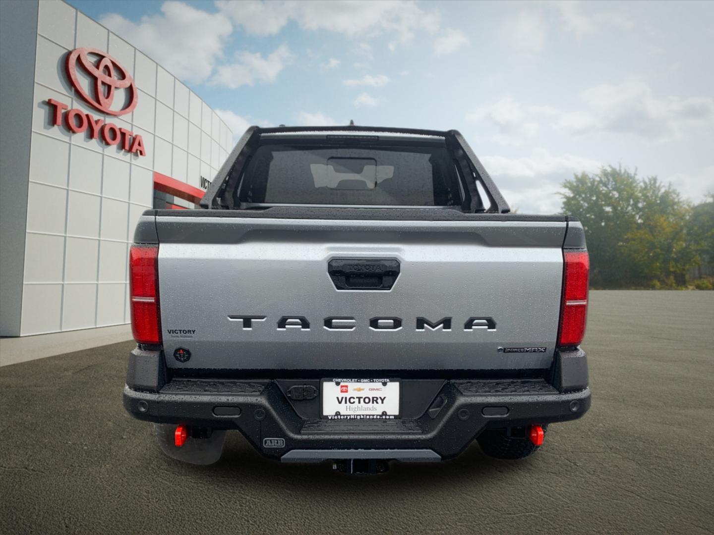 2025 Toyota Tacoma Trailhunter - Photo 4