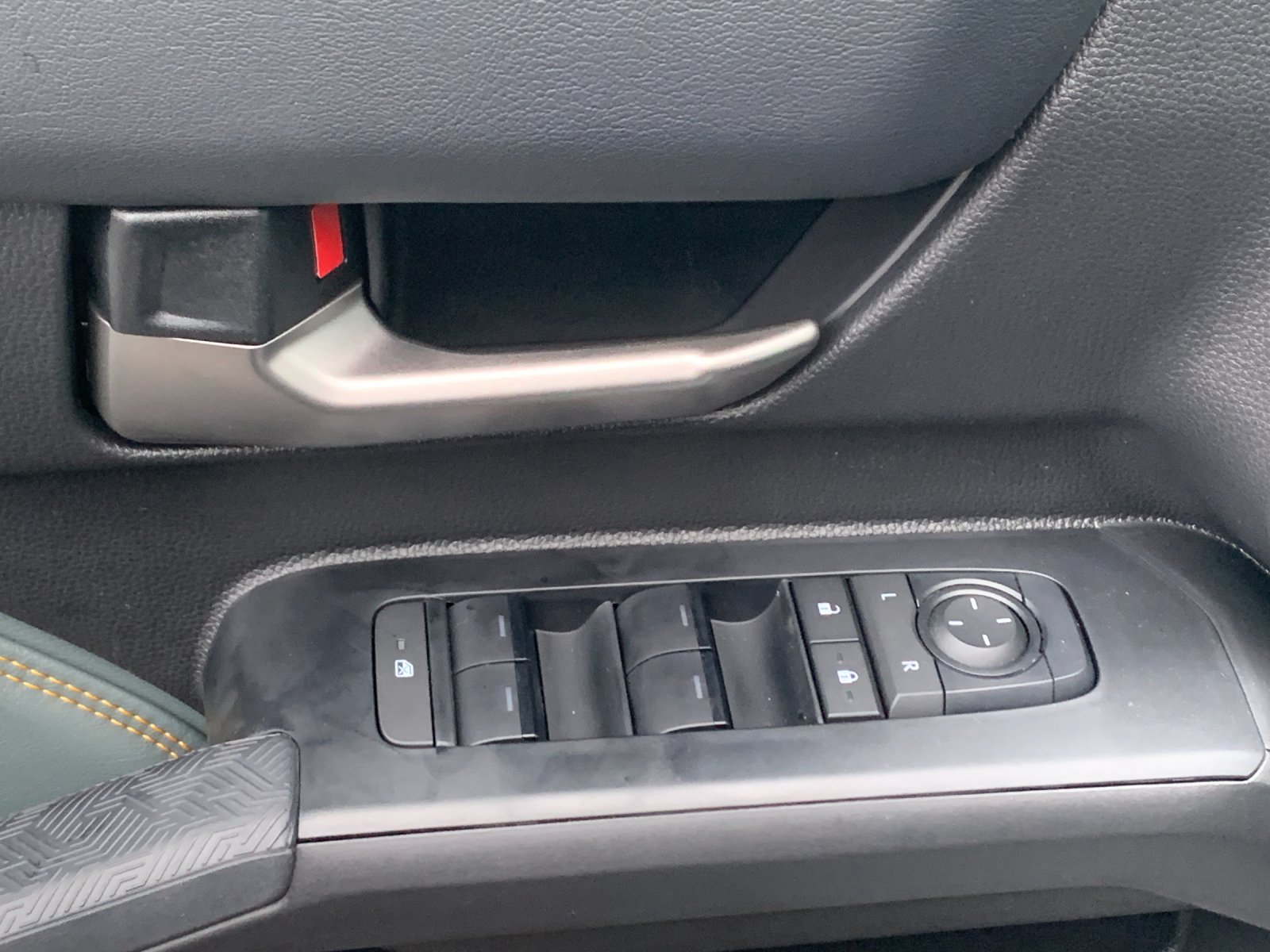 2025 Toyota Tacoma Trailhunter - Photo 11