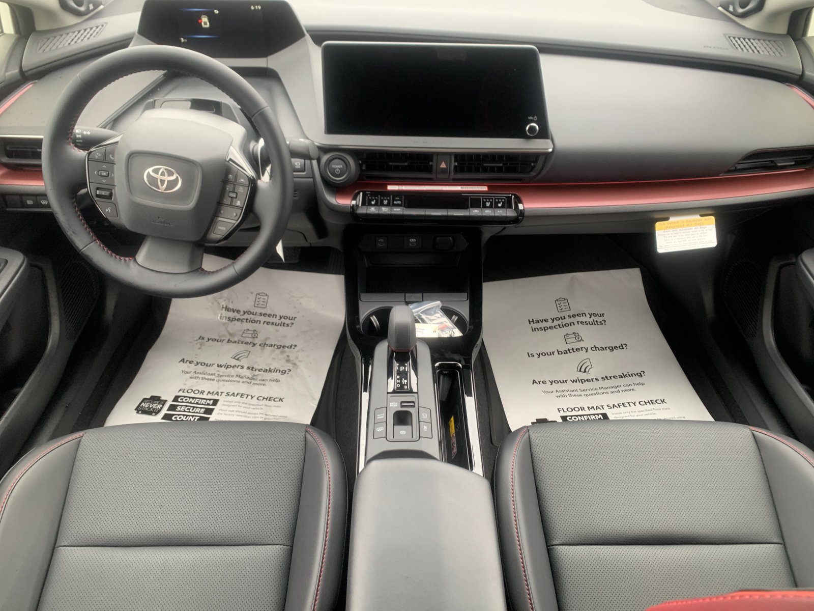 2026 Toyota Prius Plug-in Hybrid XSE Premium - Photo 14