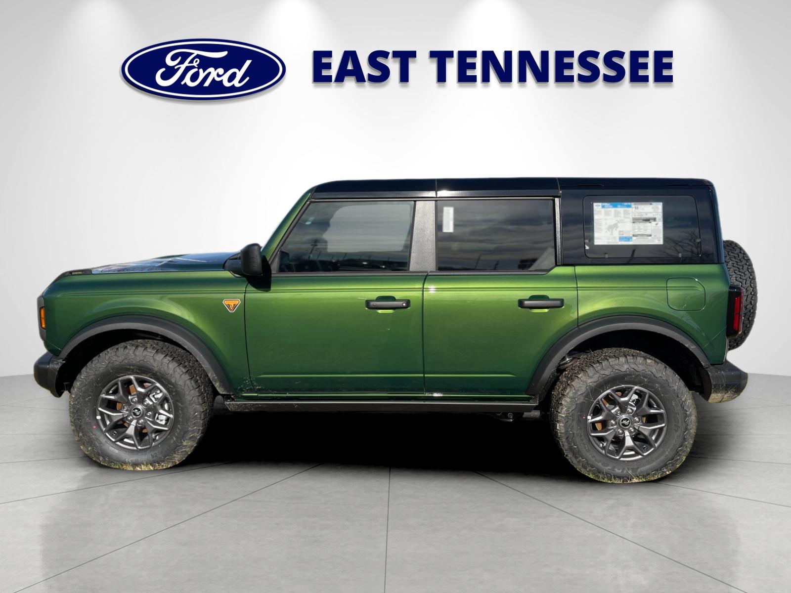 New 2025 Green Ford Badlands image 6