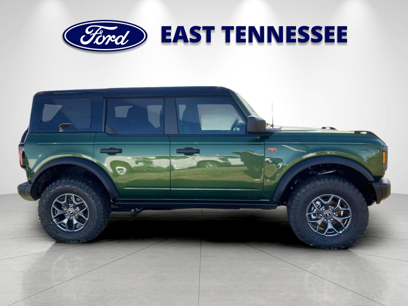 New 2025 Green Ford Badlands image 2