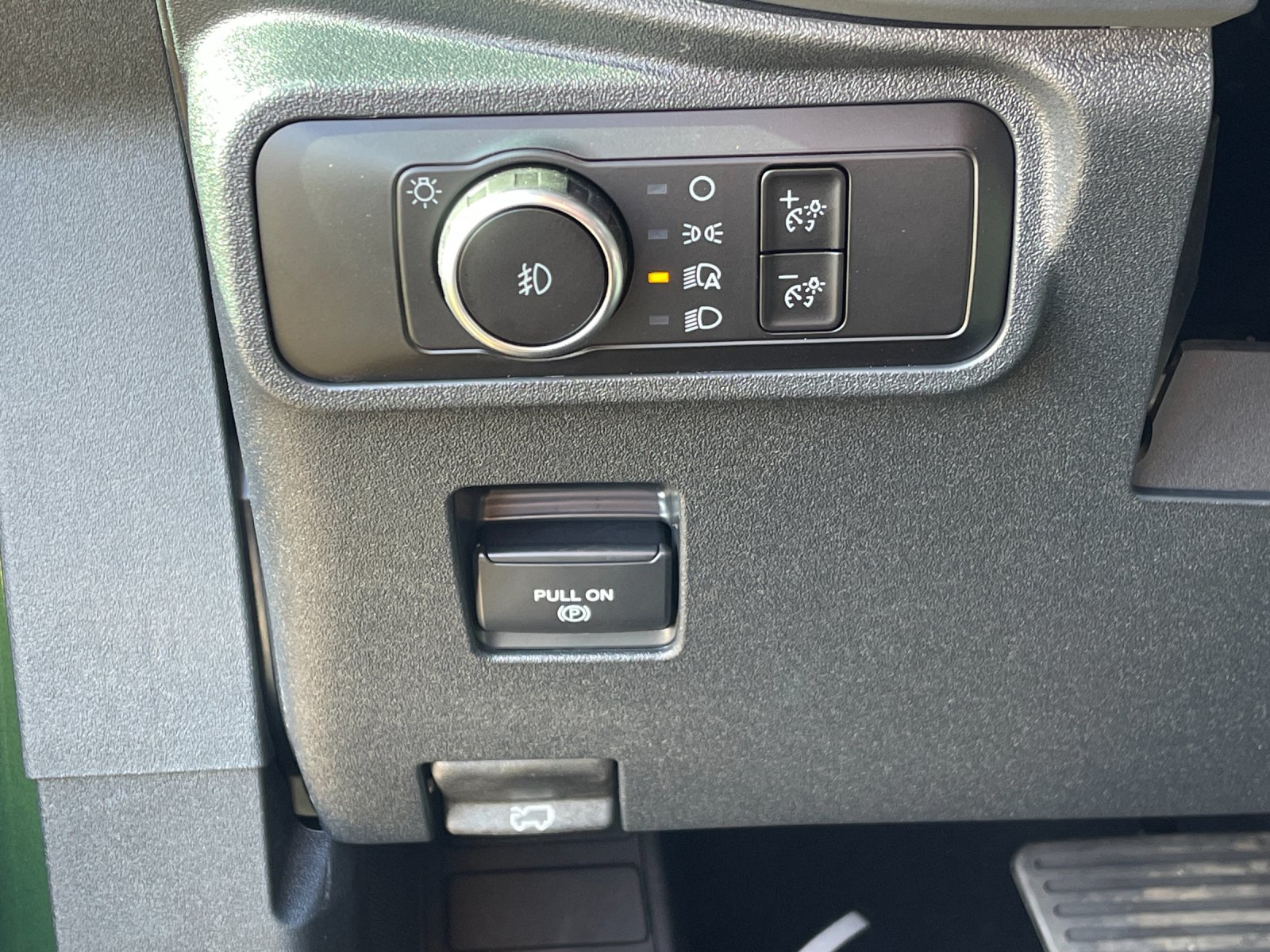 New 2025 Green Ford Badlands image 31