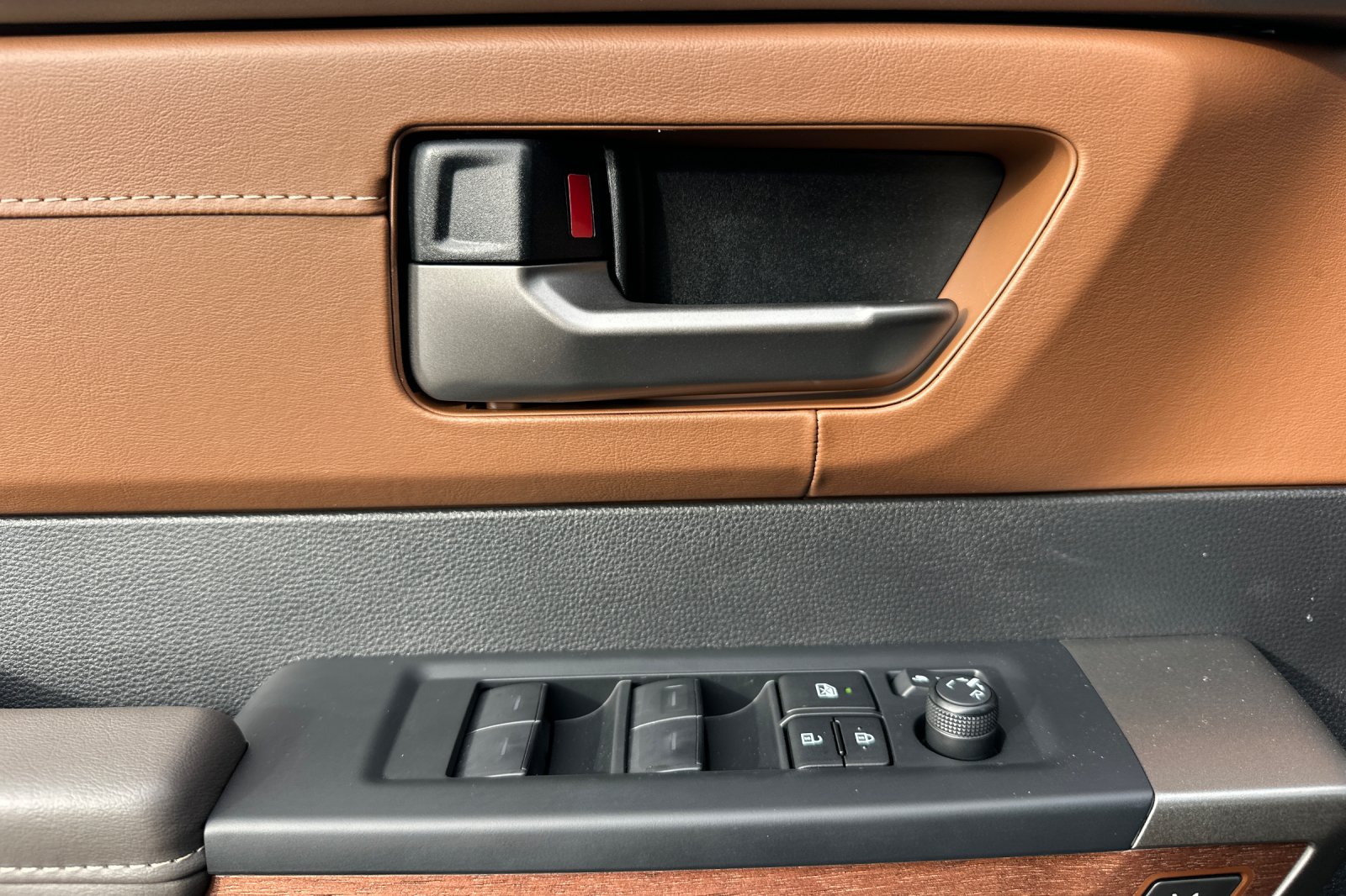 2026 Toyota Tundra 1794 Edition - Photo 9