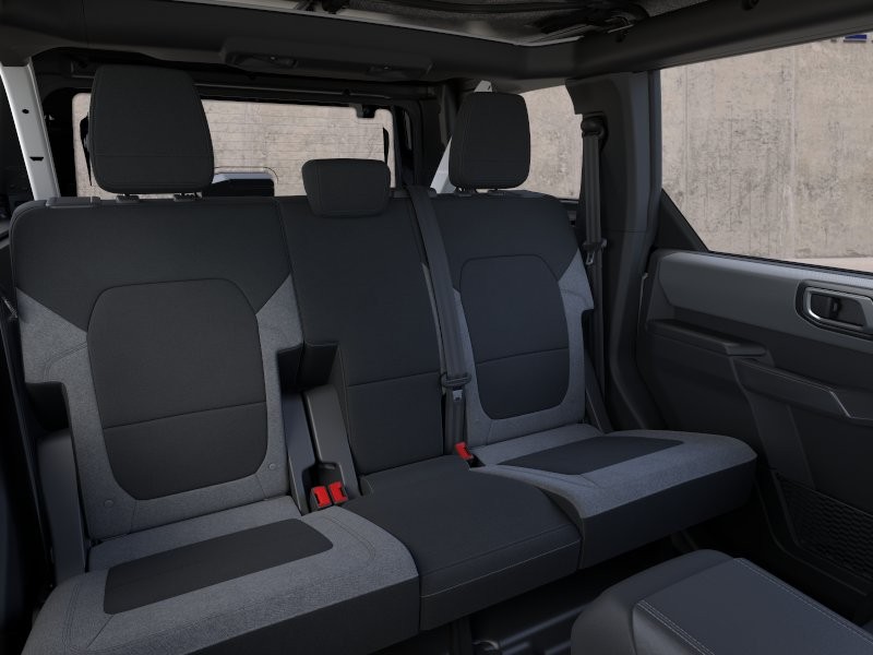 2025 Ford Bronco 4-Door Base - Photo 12