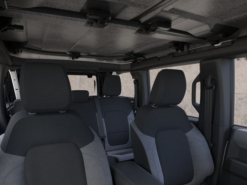 2025 Ford Bronco 4-Door Base - Photo 13
