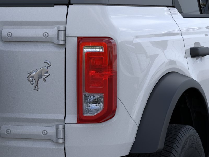 2025 Ford Bronco 4-Door Base - Photo 23